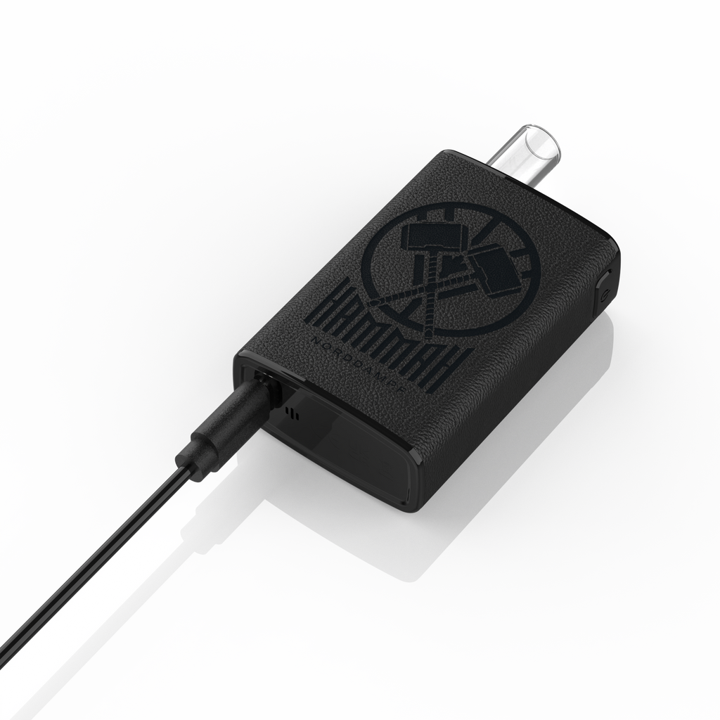 HAMMAH Vaporizer von Norddampf in Deep Black mit Ladegerät